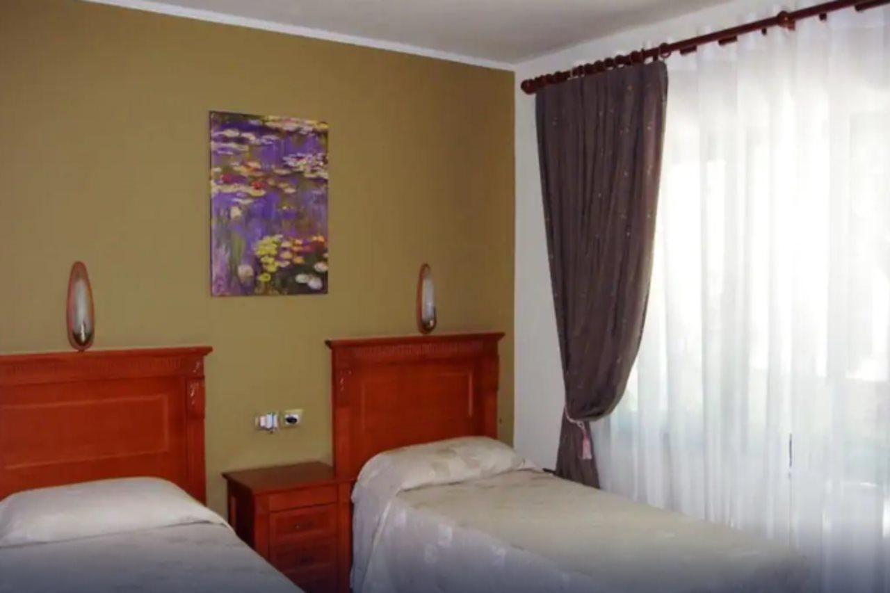 Hotel Millenium Tirana Exterior foto